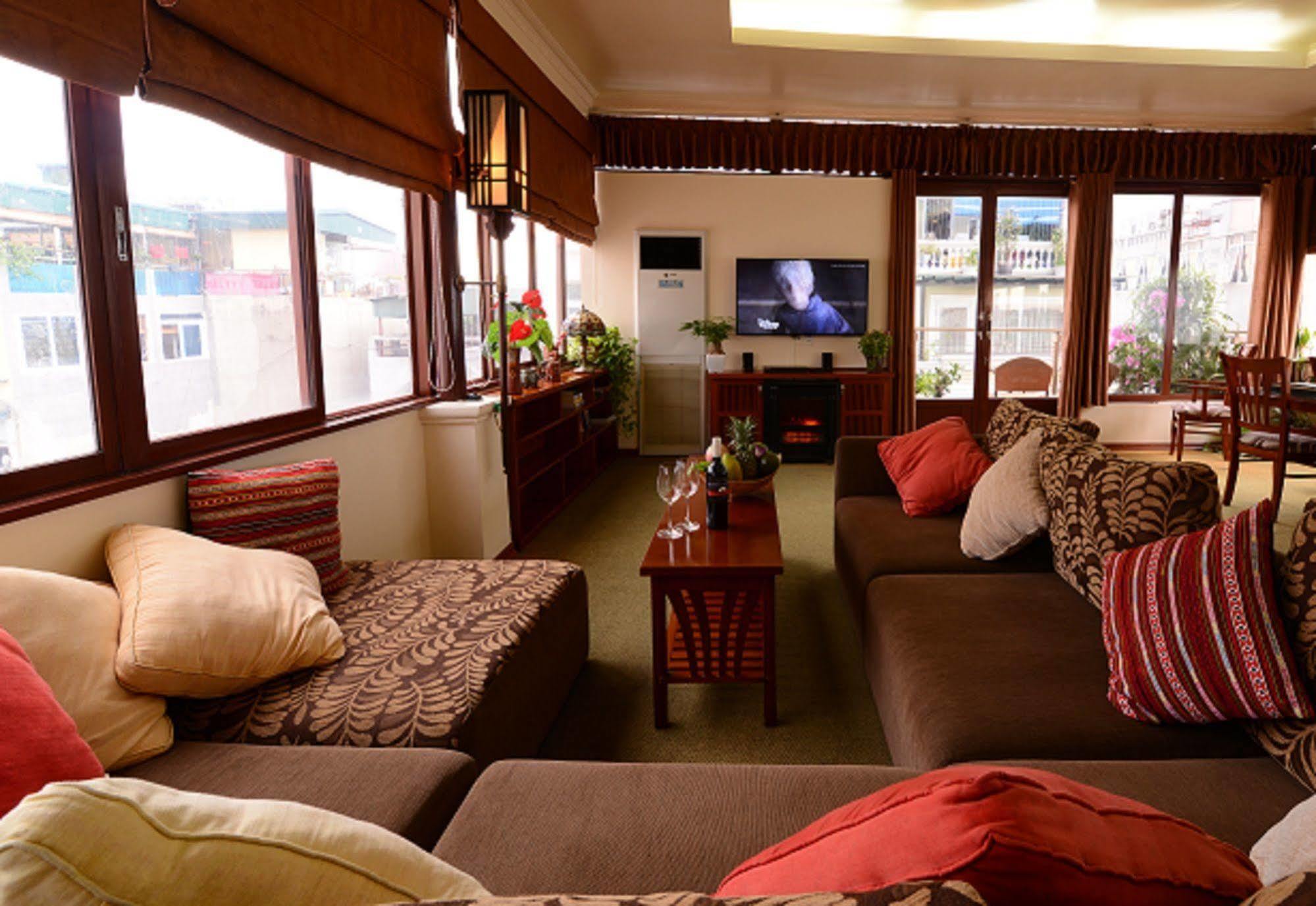 Artisan Boutique Hotel Ханой Экстерьер фото