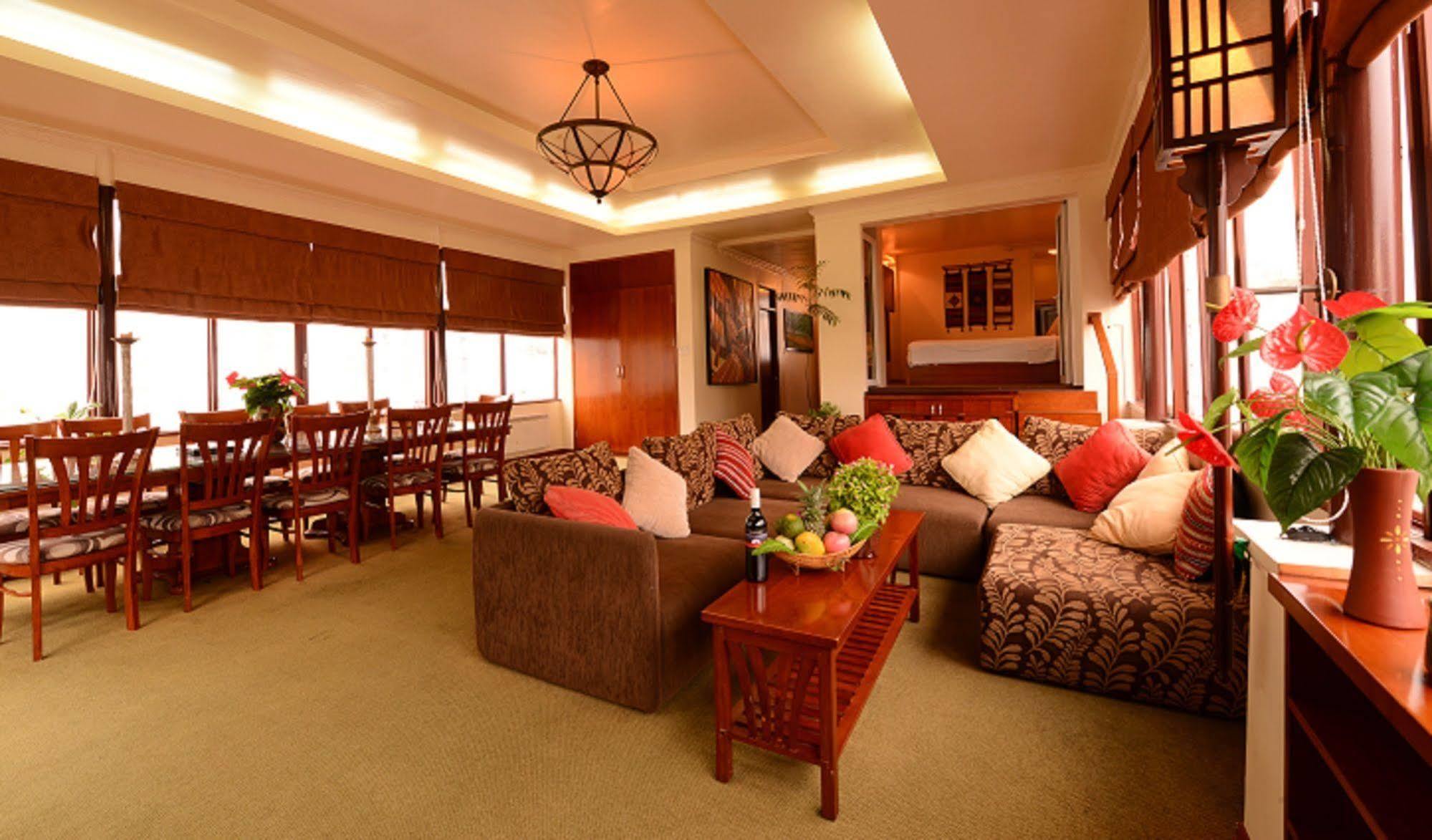 Artisan Boutique Hotel Ханой Экстерьер фото